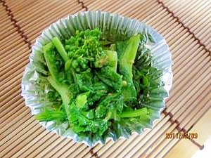 ピリッと辛みのある 菜の花 からしあえ