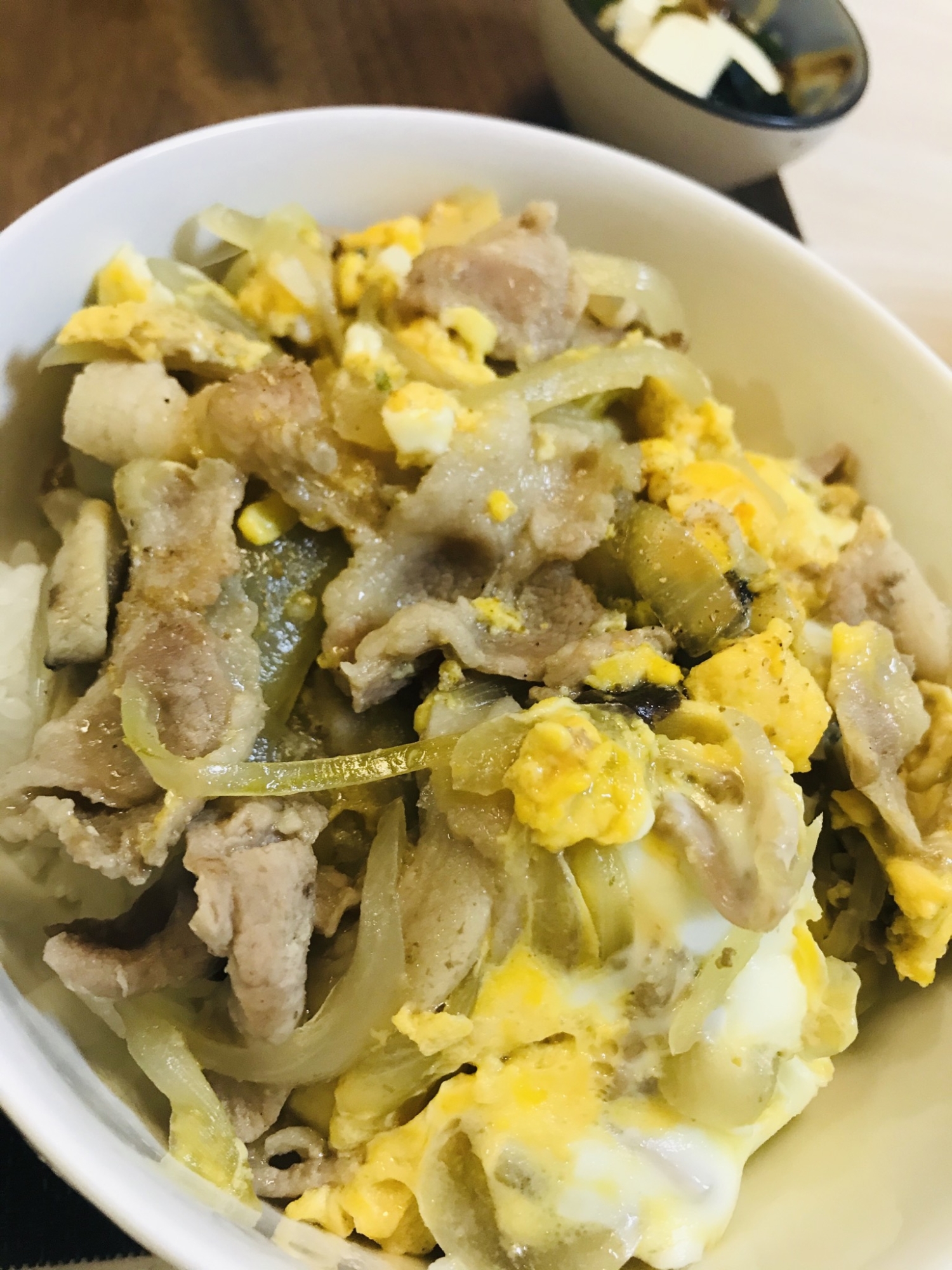 簡単！節約！もりもり食べたい豚たま丼♡