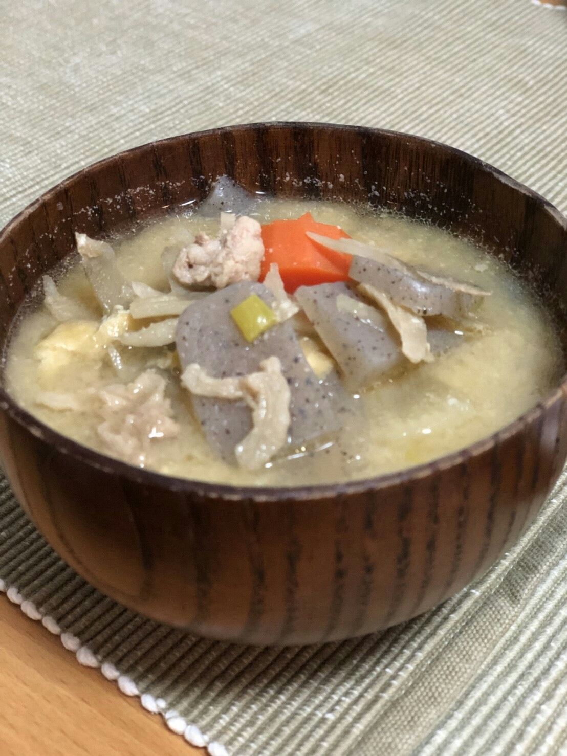 小料理屋の味！　やみつきになって困ってしまう豚汁