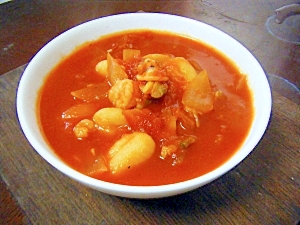 ニョッキ入り 魚介のトマトスープ