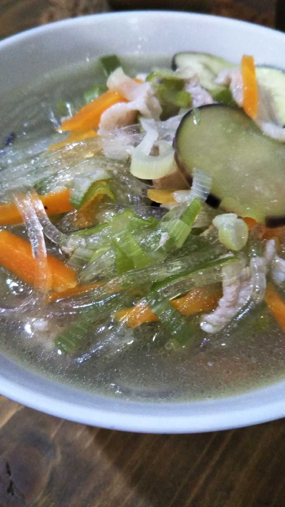 シャンタンで味付け野菜春雨スープ( ◜‿◝ )