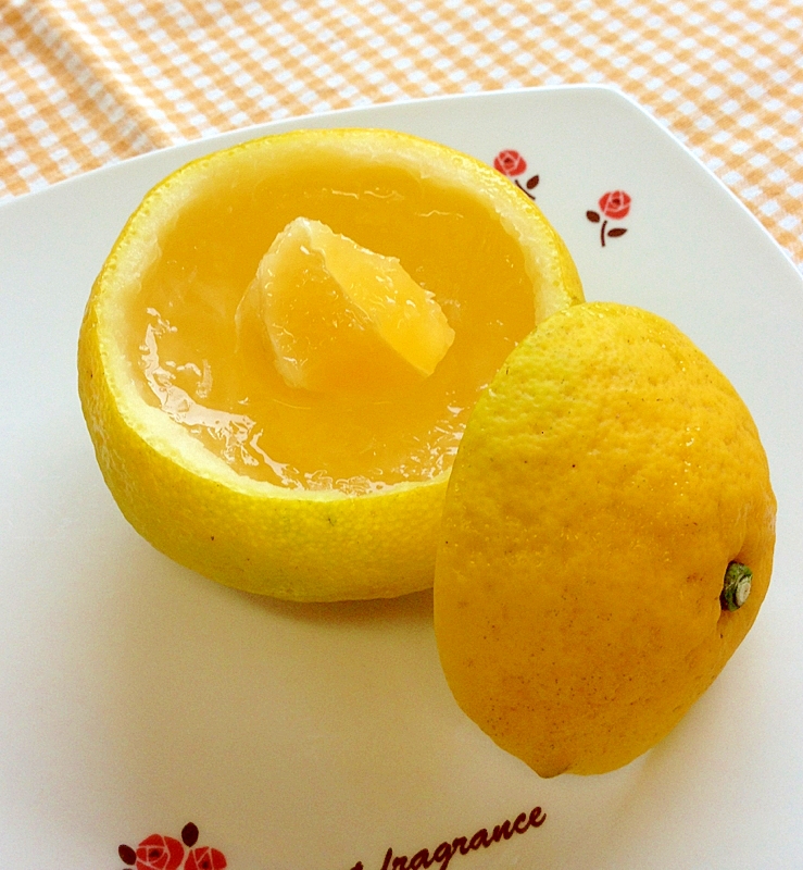 ニューサマーオレンジまるごとゼリー レシピ 作り方 By ゆず茶55 楽天レシピ