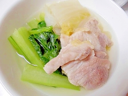 豚バラと白菜と小松菜の　簡単鍋