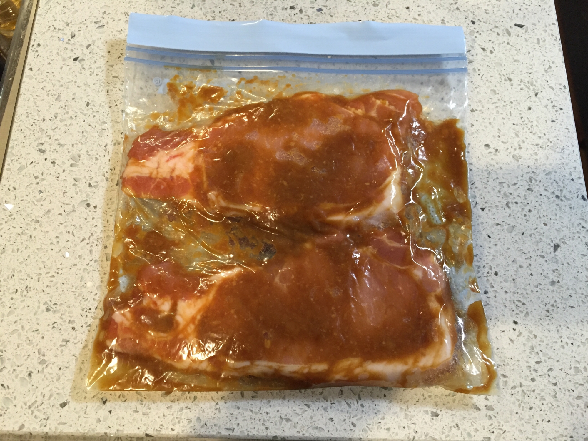 【冷凍時短レシピ】焼くだけ!豚ロース肉の味噌漬け!