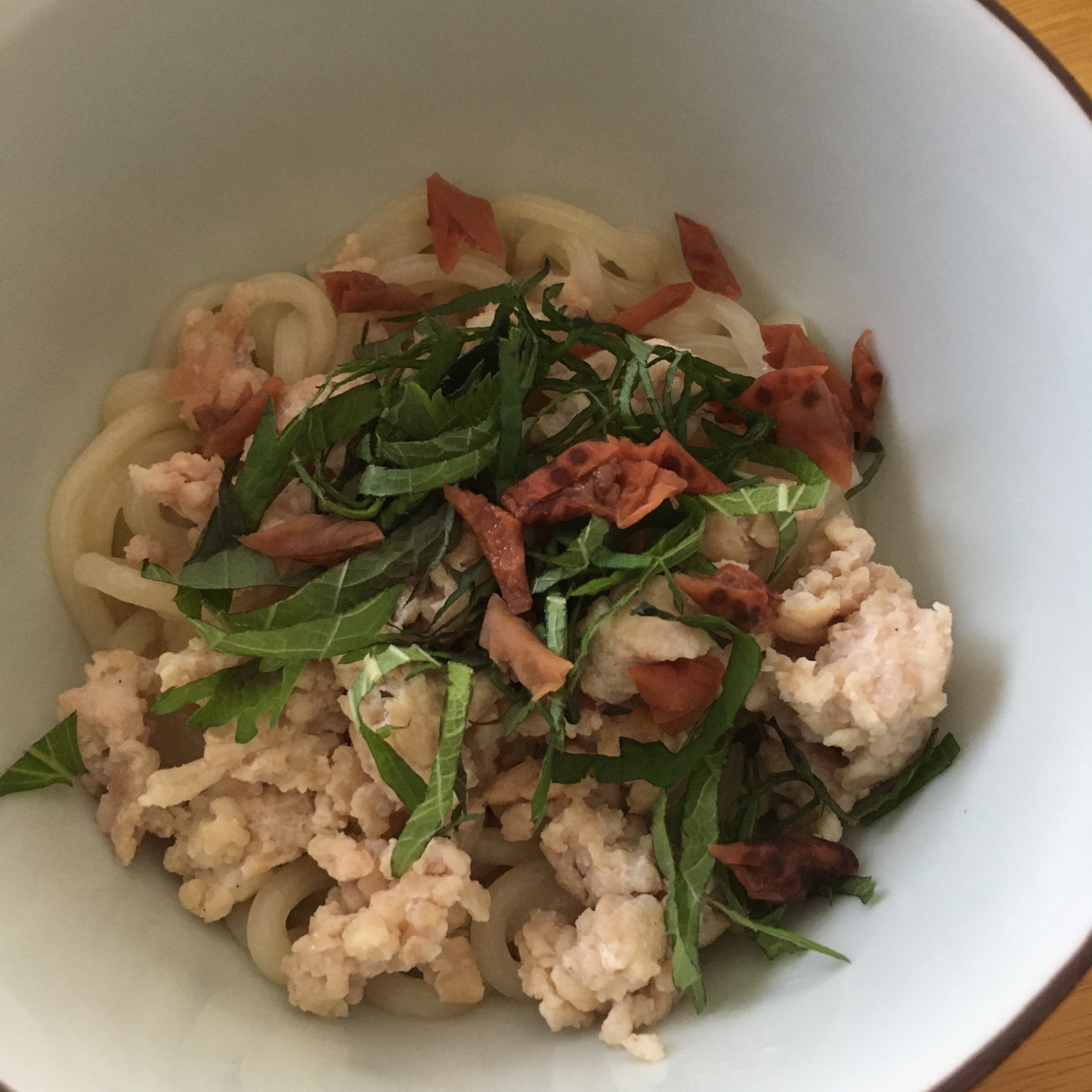 さっぱり！梅しそ鶏そぼろうどん