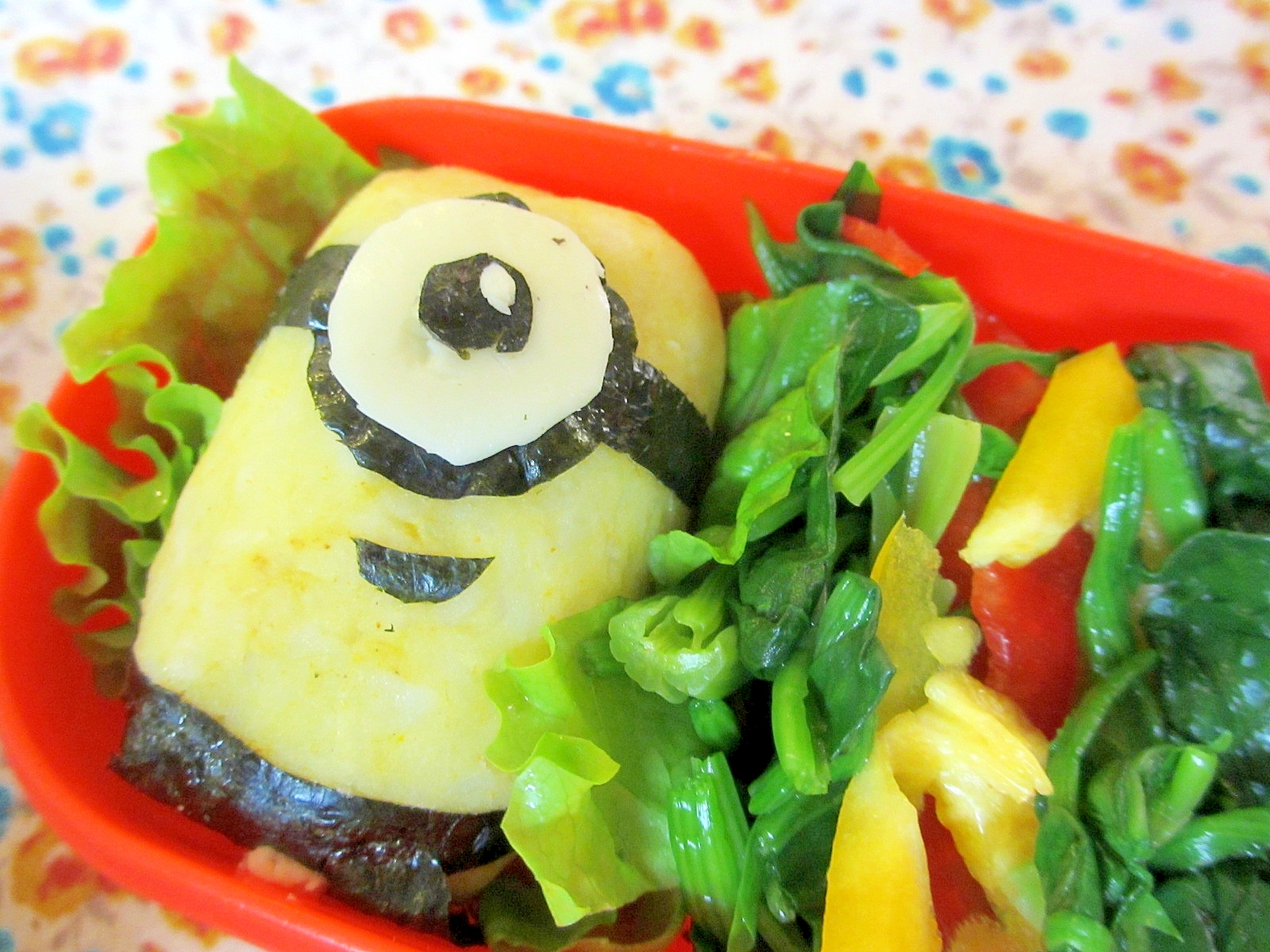 カレーマッシュポテトミニオン弁当 レシピ 作り方 By Mococo05 楽天レシピ