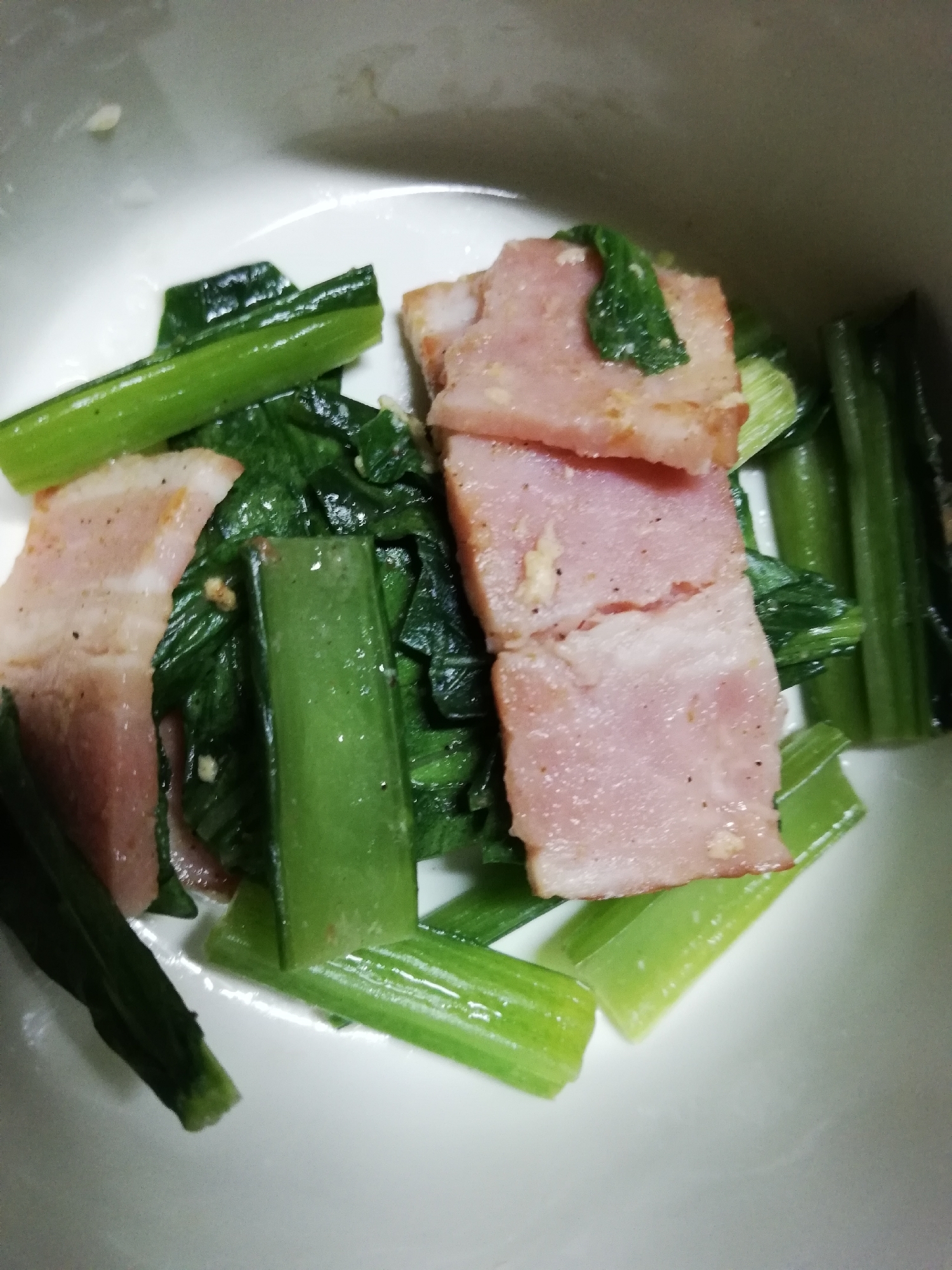 小松菜とベーコン炒め