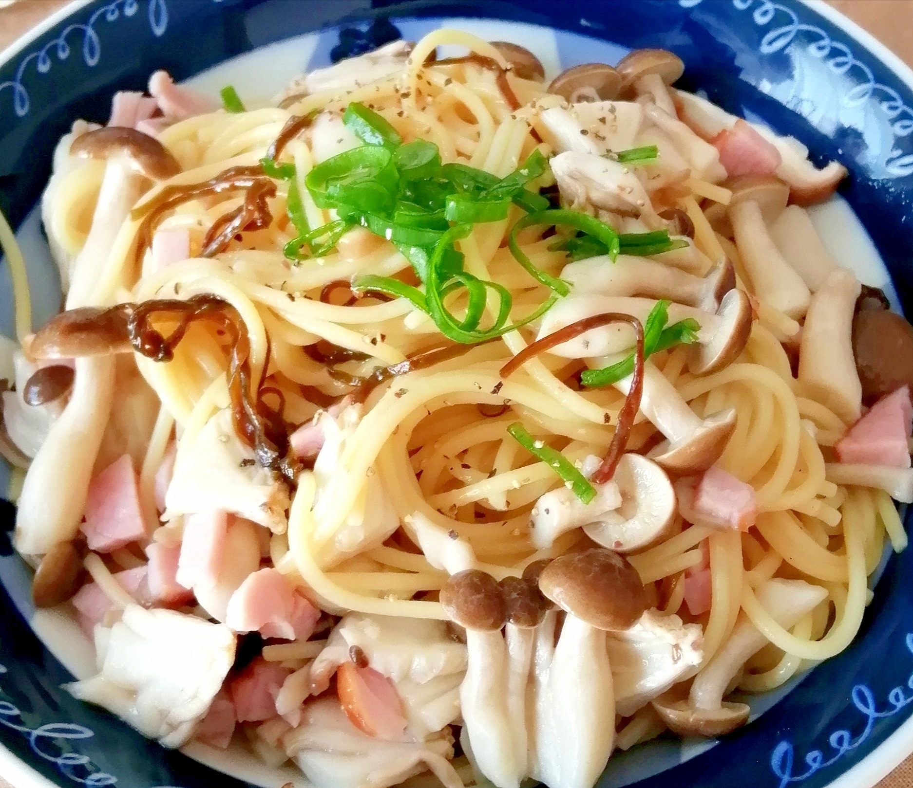 きのこと塩こんぶの和風パスタ 旨味と食物繊維up レシピ 作り方 By Kikiれしぴ 楽天レシピ きのこと塩こんぶの和風パスタ 旨味と食物繊維up レシピ 作り方 By Kikiれしぴ 楽天レシピ