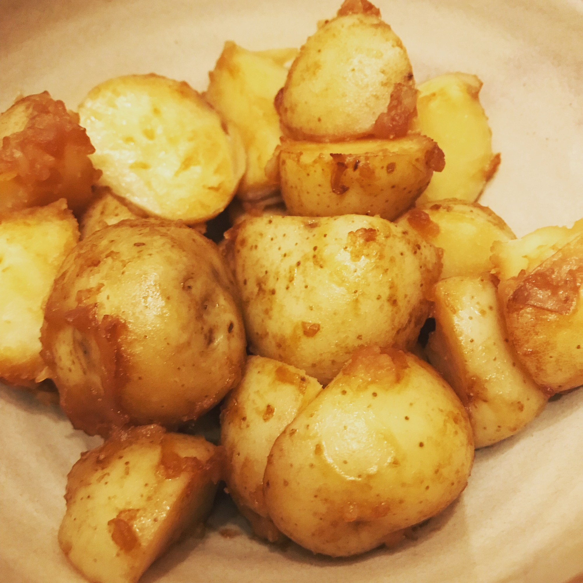 新じゃがの甘辛バター