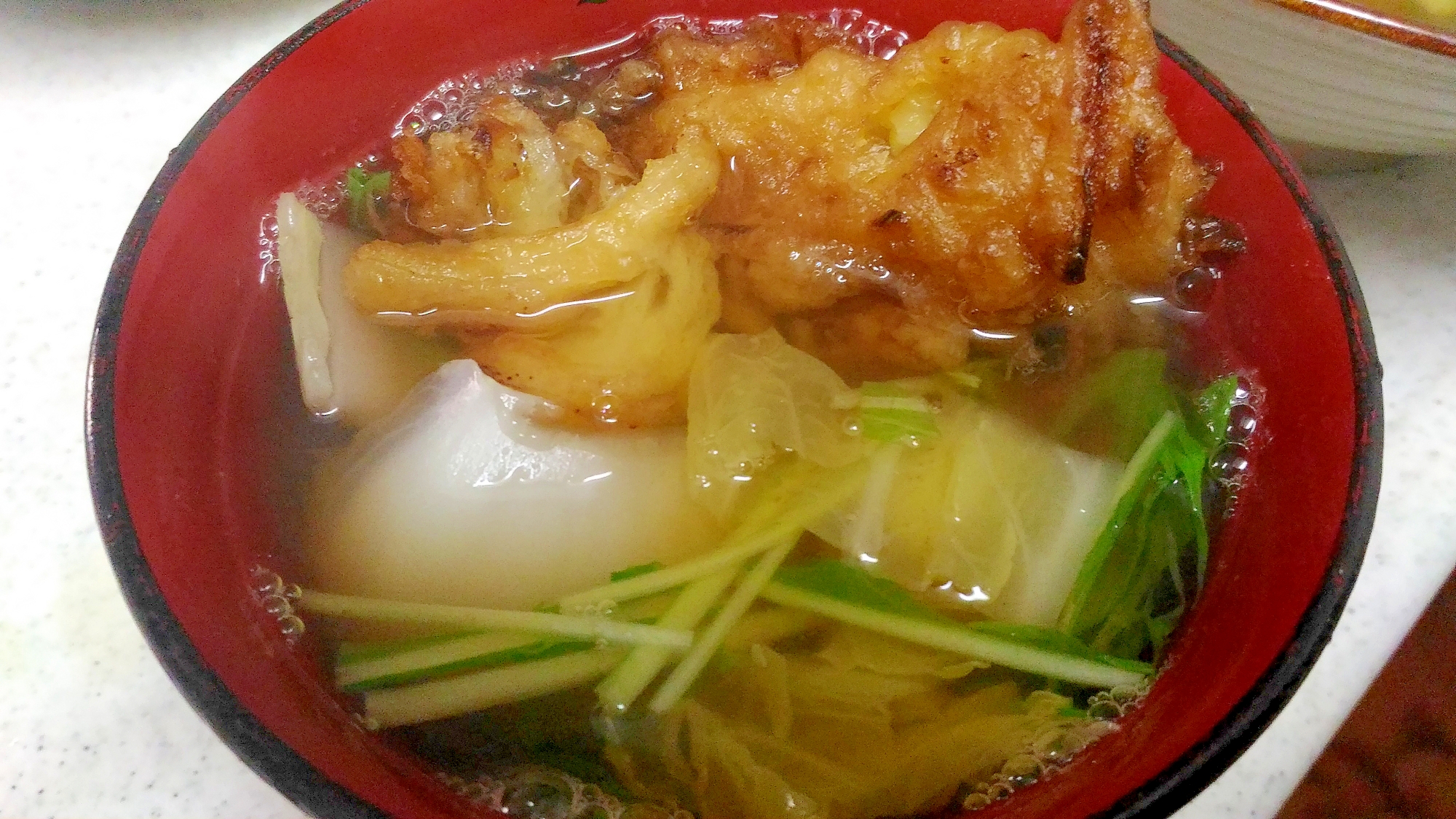 天ぷら入り！白菜と水菜の和風スープ