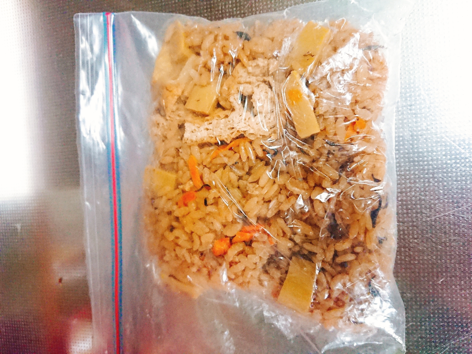 炊き込みご飯の冷凍保存には炊きたてを レシピ 作り方 By じゃが塩 楽天レシピ 炊き込みご飯の冷凍保存には炊きたてを レシピ 作り方 By じゃが塩 楽天レシピ