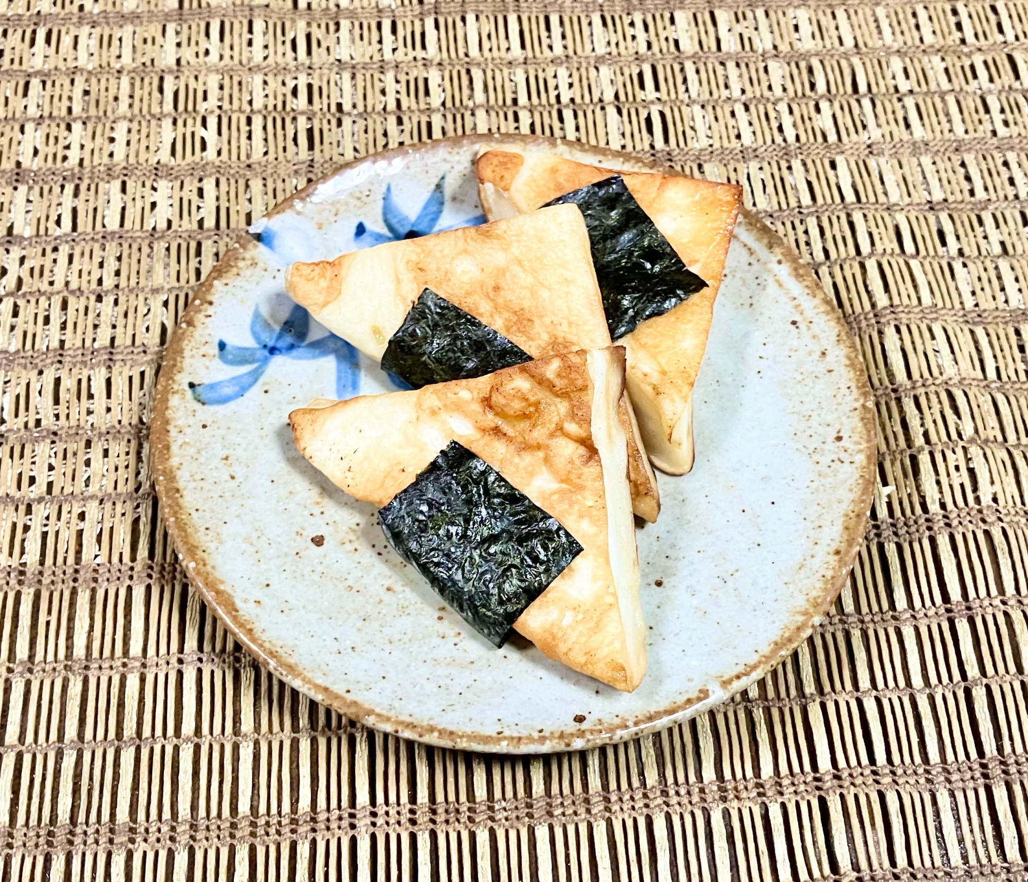 簡単☆はんぺんのバター醤油焼き