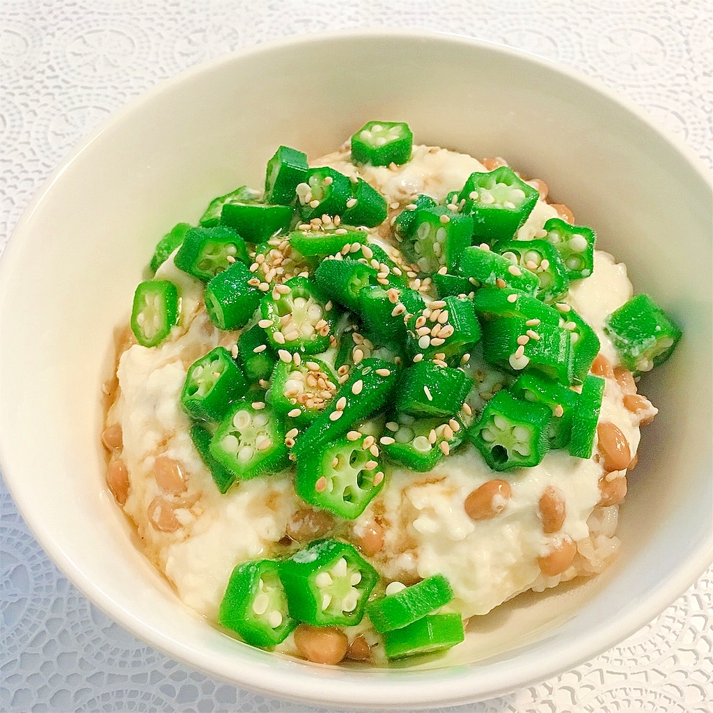 簡単手抜き料理!豆腐と納豆とオクラのネバふわ丼☆