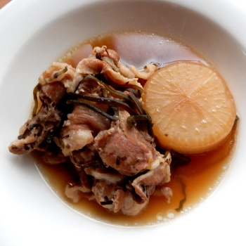 ボリューム満点❢大根と豚肩ロースのスープ煮