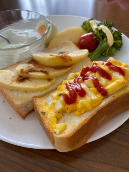 超簡単　名古屋のモーニング定番　卵トースト