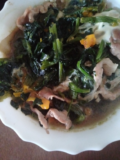 疲労回復に♪豚肉とほうれん草の卵とじ