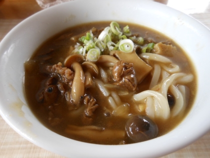 momotarouさん、今日は～♪
昨日のカレーの残りにきのこを加えボリームアップで美味しく食べました♪ごちそうさまでし(*^_^*)