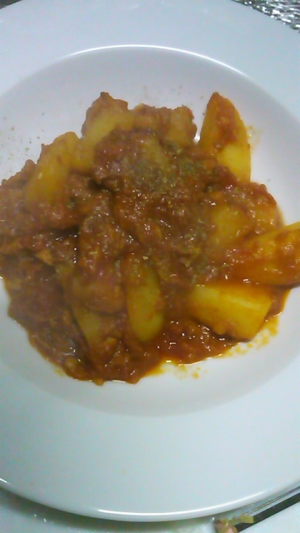 フライパンで簡単★ジャガイモとツナのトマト煮