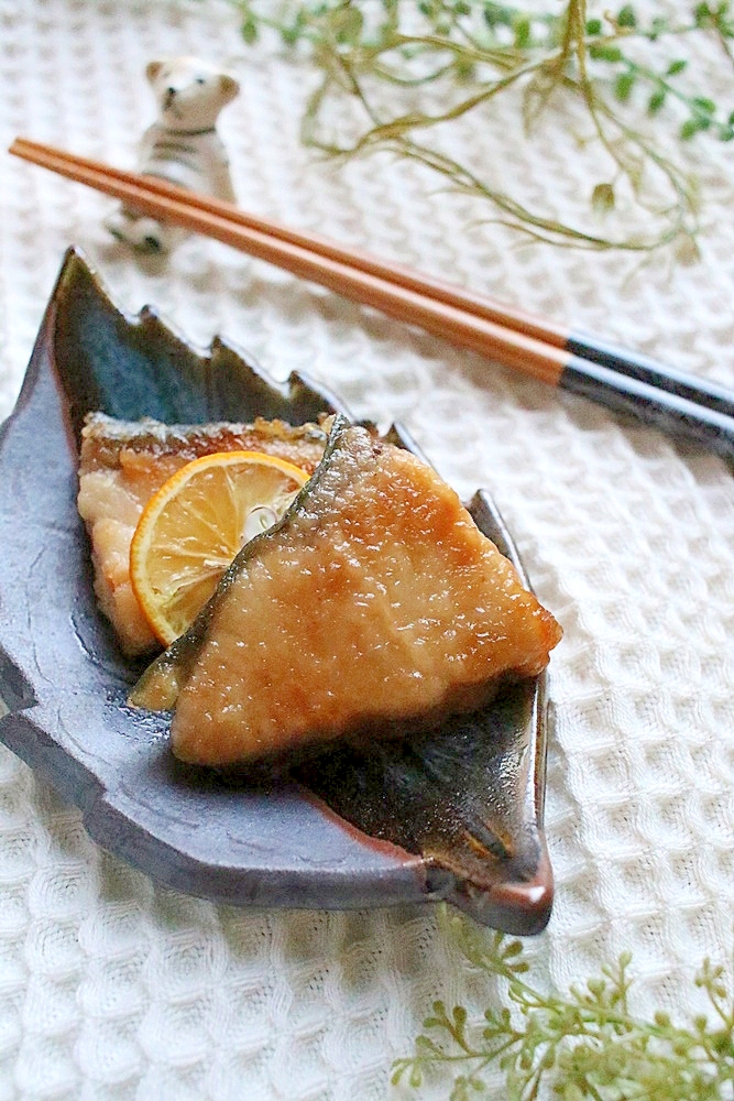 子どもが喜ぶお魚おかず！ぶりのバターポン酢ソテー