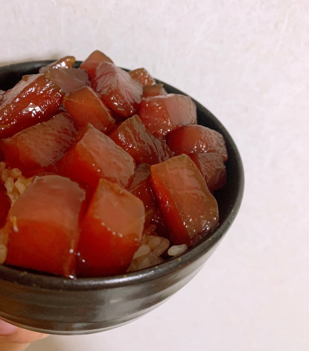 マグロの漬け丼