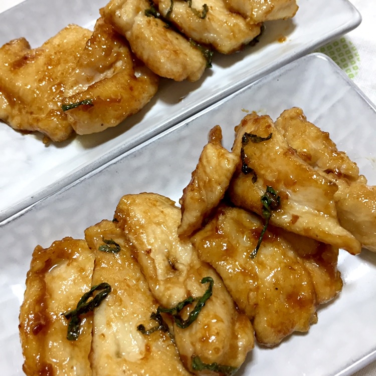 鶏胸肉の大葉と梅の照り焼き レシピ 作り方 By Piano 楽天レシピ 鶏胸肉の大葉と梅の照り焼き レシピ 作り方 By Piano 楽天レシピ