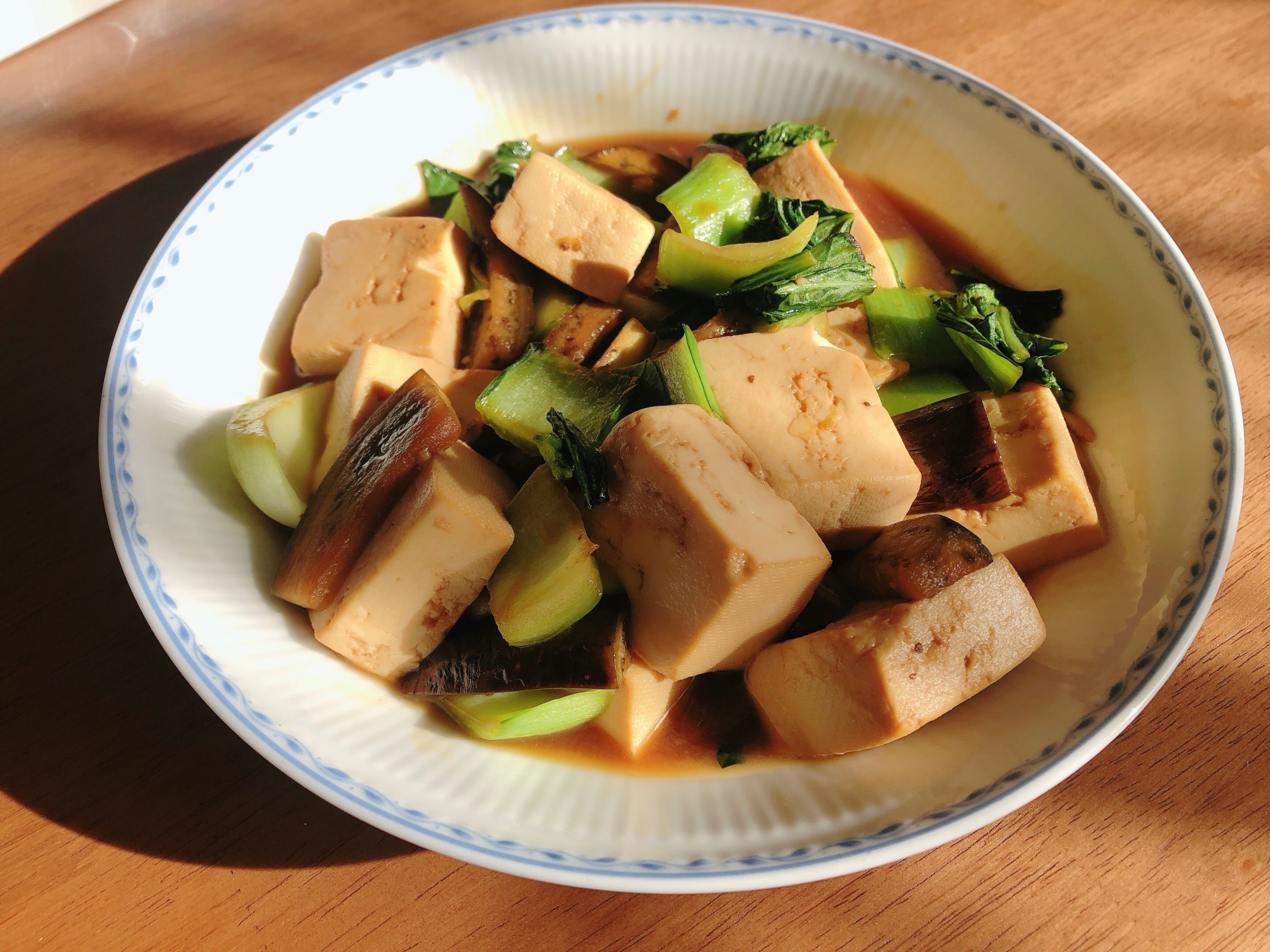 木綿豆腐とチンゲン菜のオイスターソース炒め