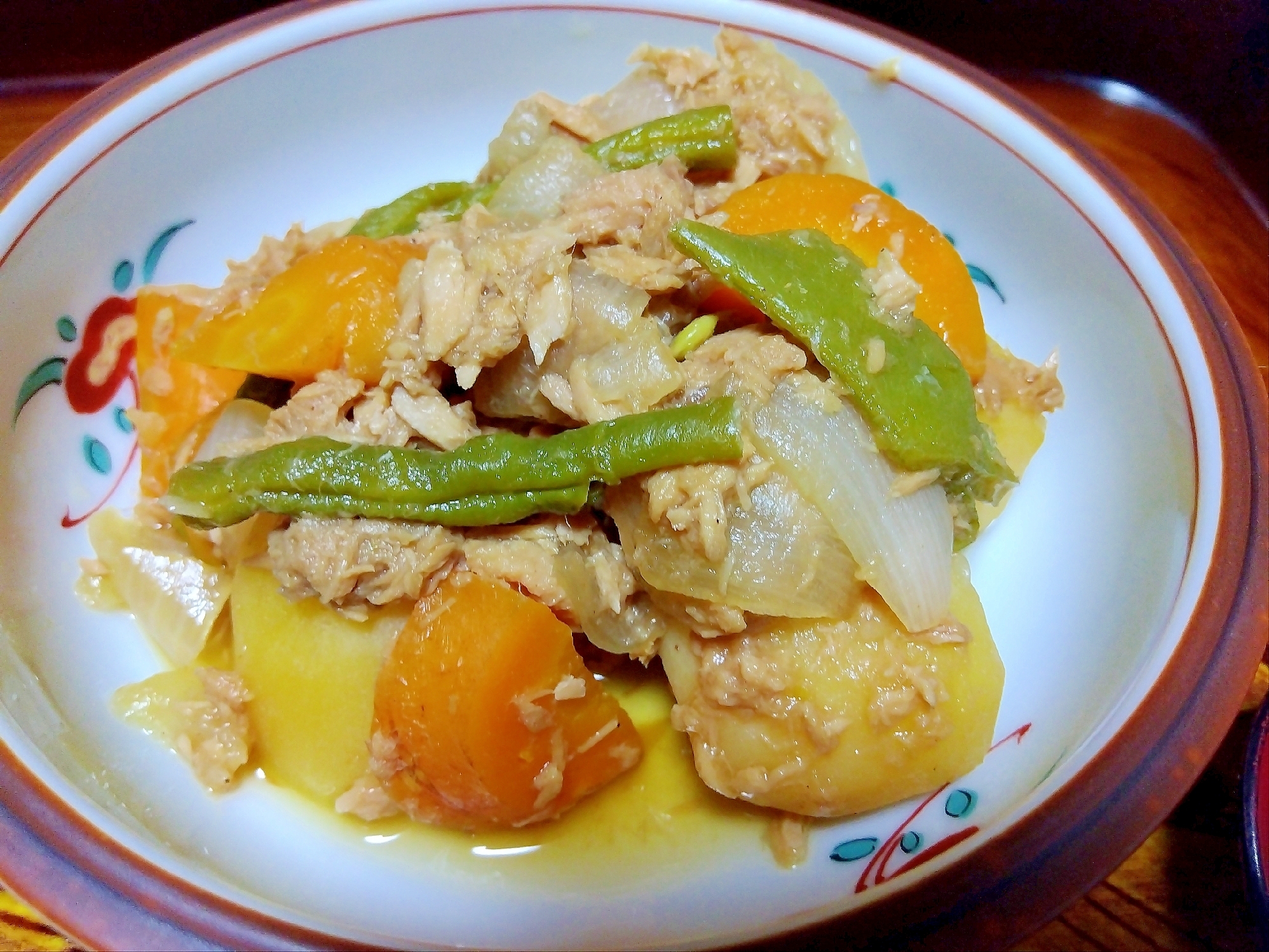 炊飯器で♡彩り野菜たっぷり♡ツナじゃが