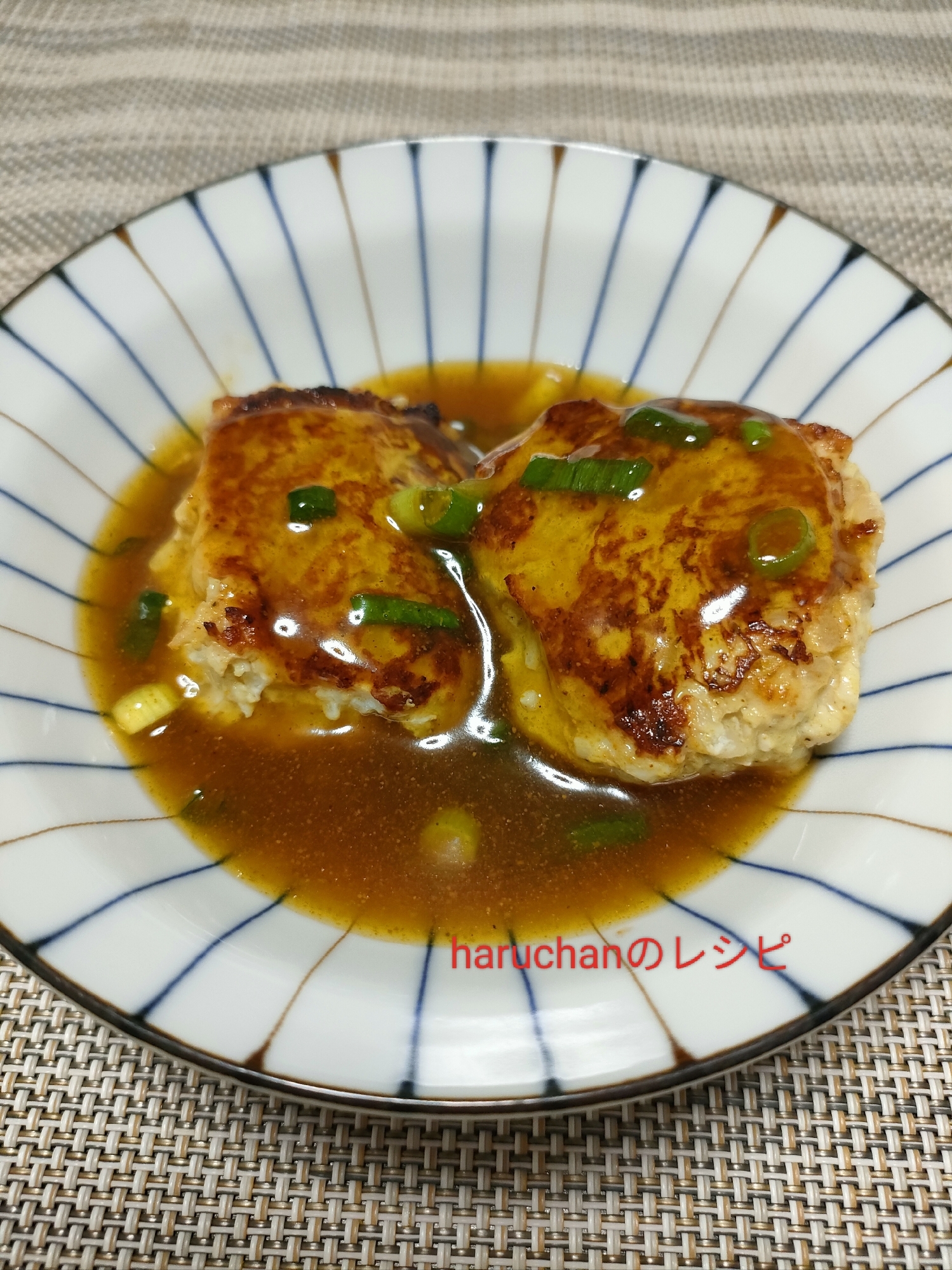 鶏むねミンチもやしキノコだんごのカレーあんかけ