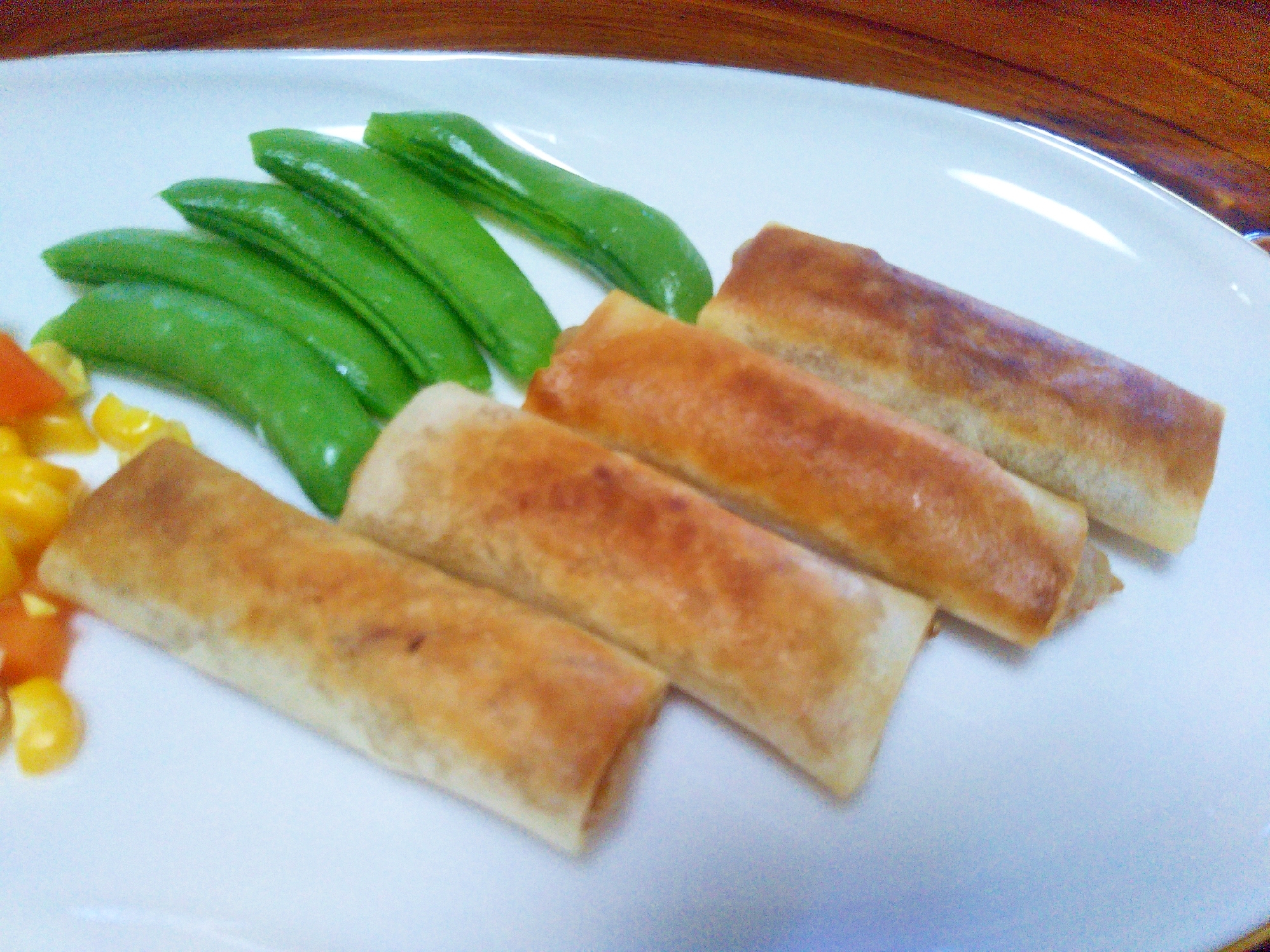 ハムたまごサラダのトースター焼き春巻