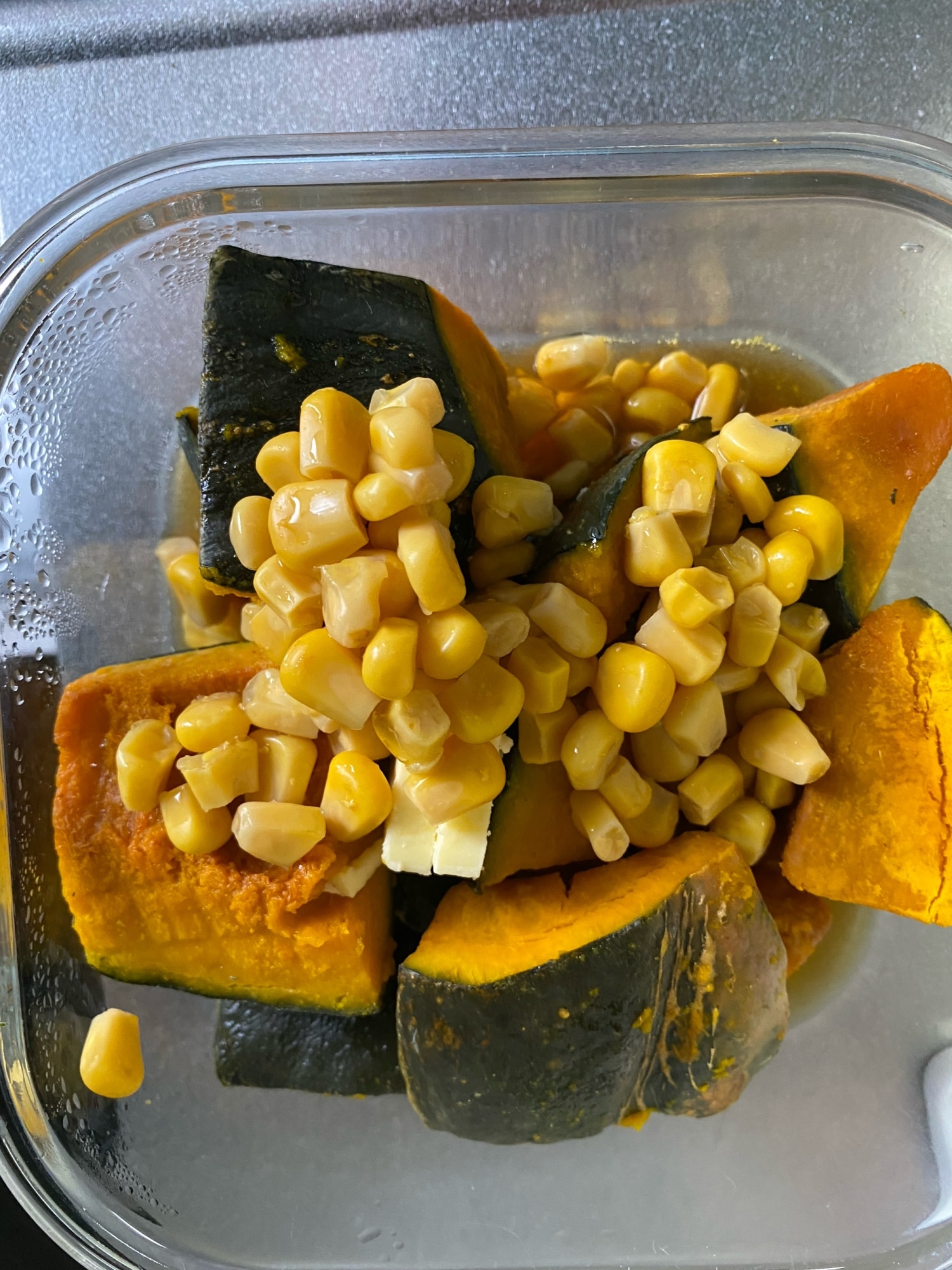 レンジで時短夕食 冷凍かぼちゃのバターコーン醤油煮 レシピ 作り方 By くま大好きゆうくんママ 楽天レシピ