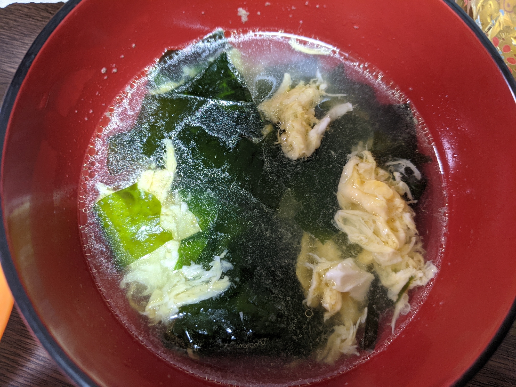 わかめ卵の簡単中華スープ