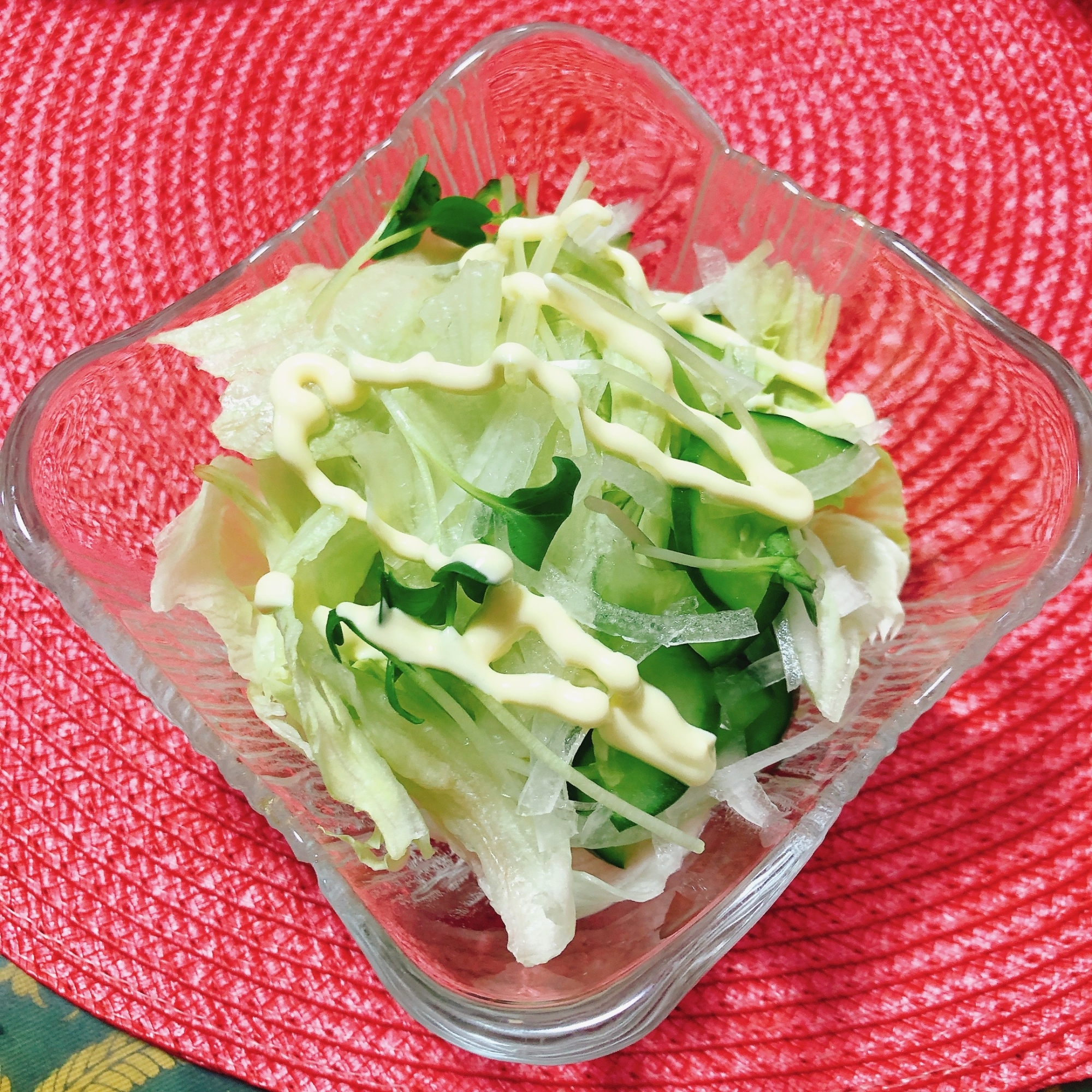 玉ねぎ野菜サラダ