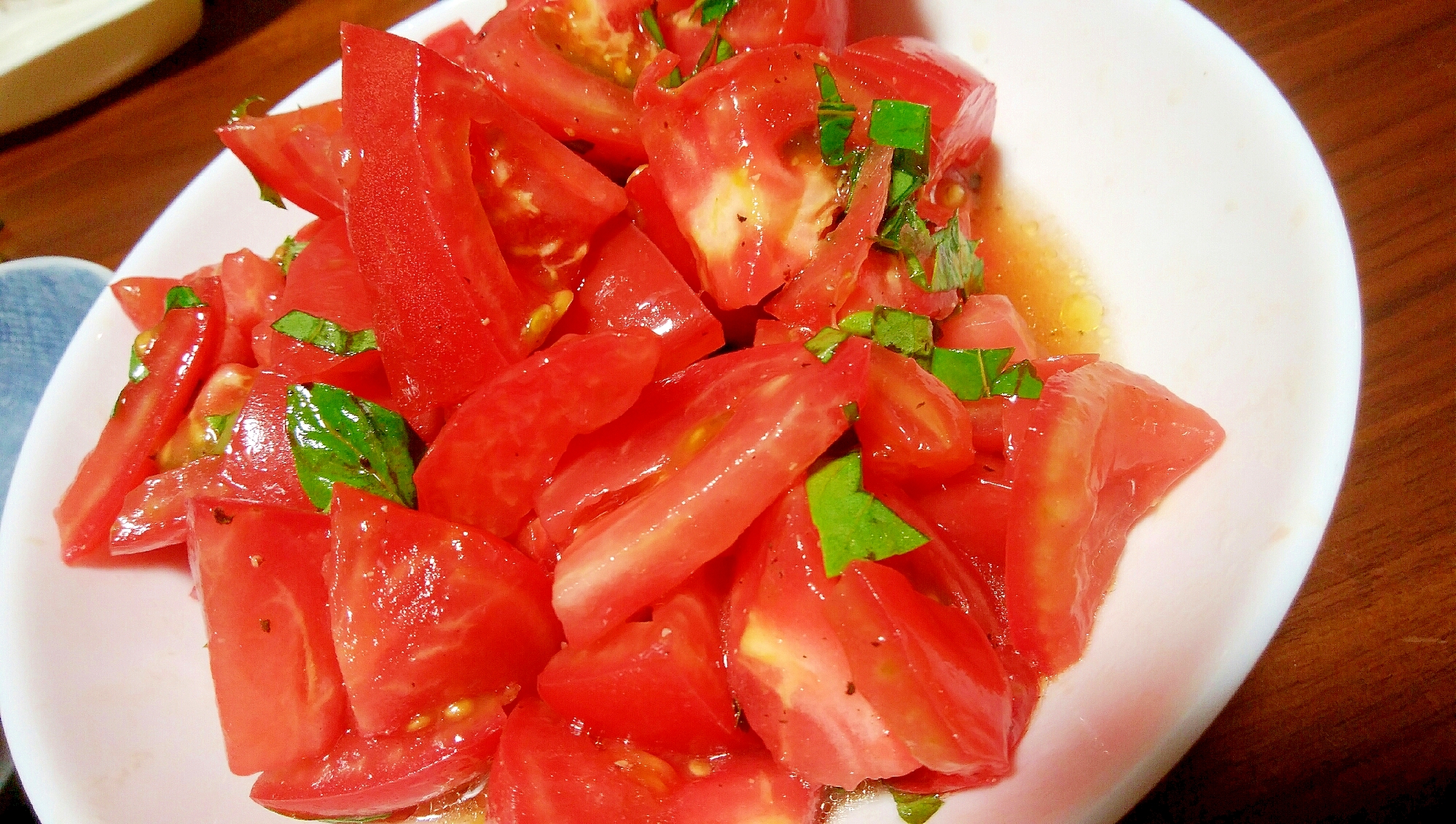 完熟トマトのバジルマリネ