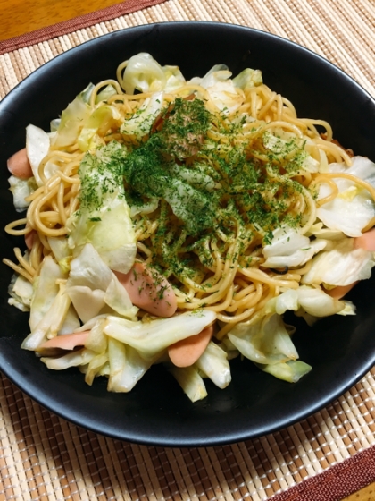 お魚食べてネ！和風な焼きそば♪（魚肉ソ＆塩昆布）