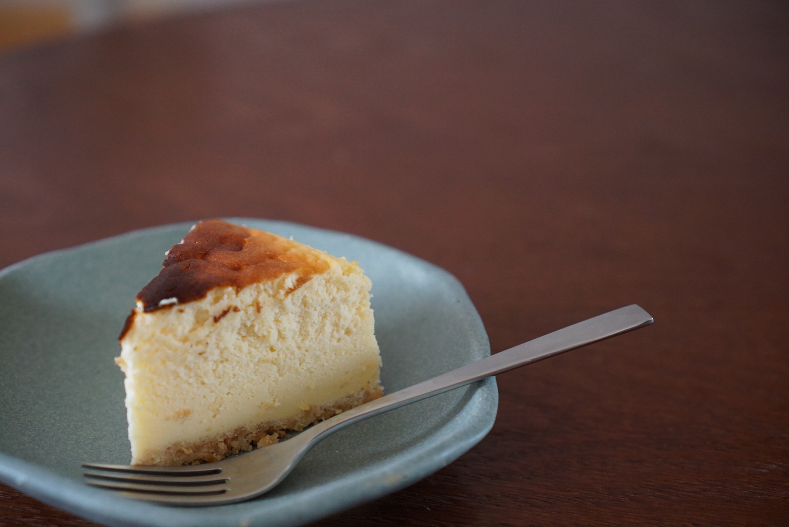 シンプルだけど美味！濃厚チーズケーキ