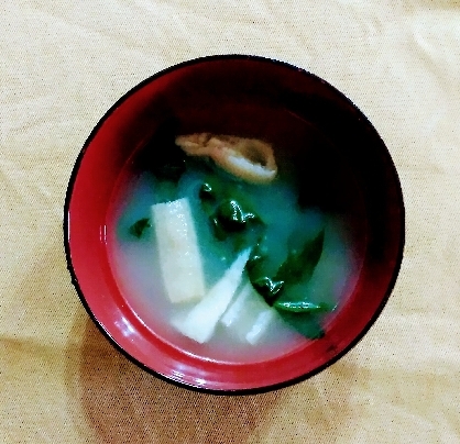 ほうれん草と油揚げの味噌汁