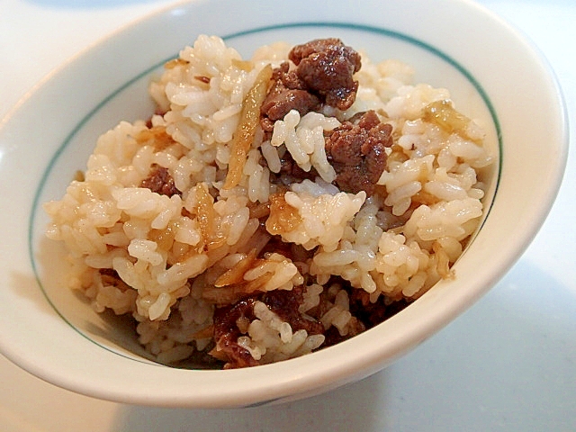 これ一品でごちそう‼　牛肉と牛蒡の混ぜご飯♬