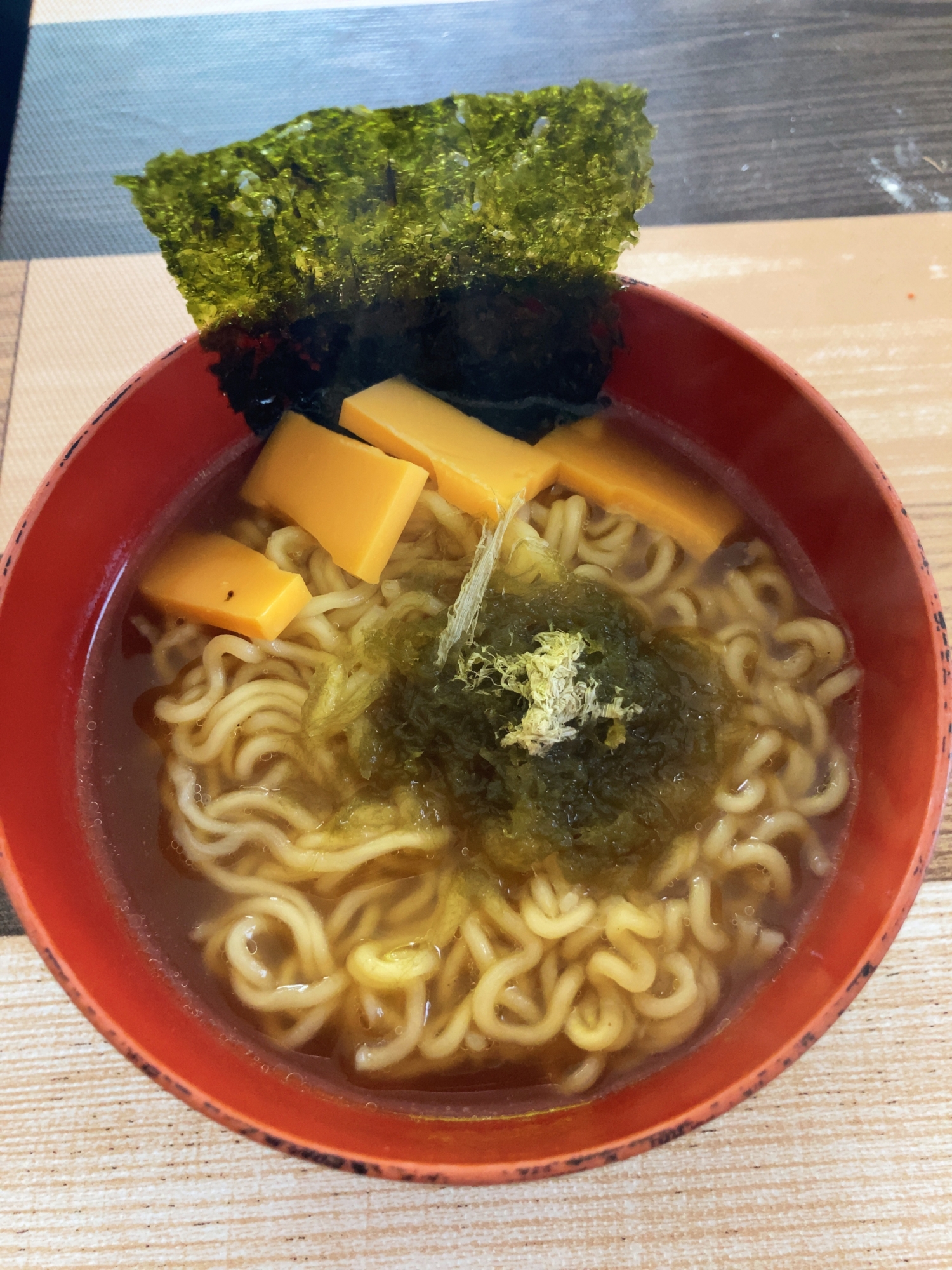 とろろチーズラーメン