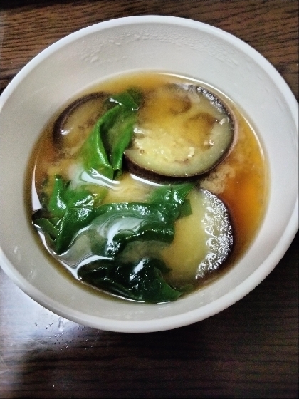 焼き茄子と小松菜のみそ汁