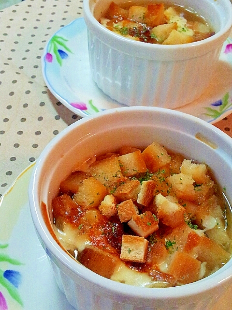 ✿オニオングラタンスープ❤炒めず簡単！材料これだけ