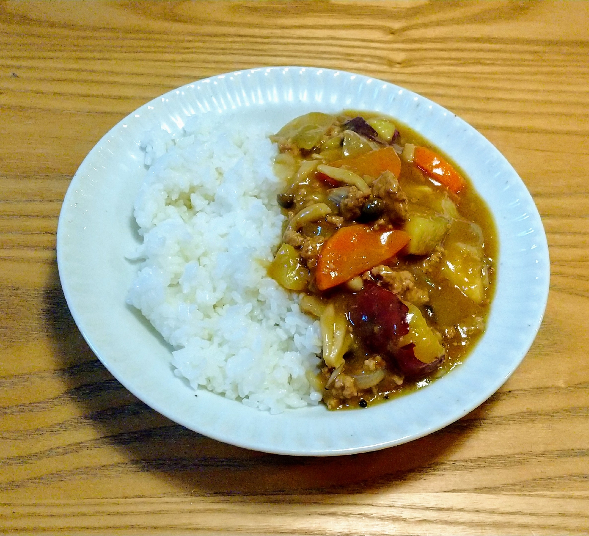 秋の味覚！豚挽き肉秋カレー