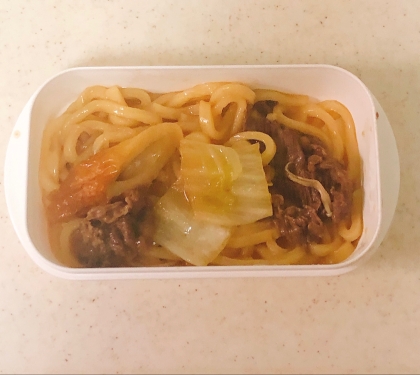 具沢山☆すき焼き風味の焼きうどん♪