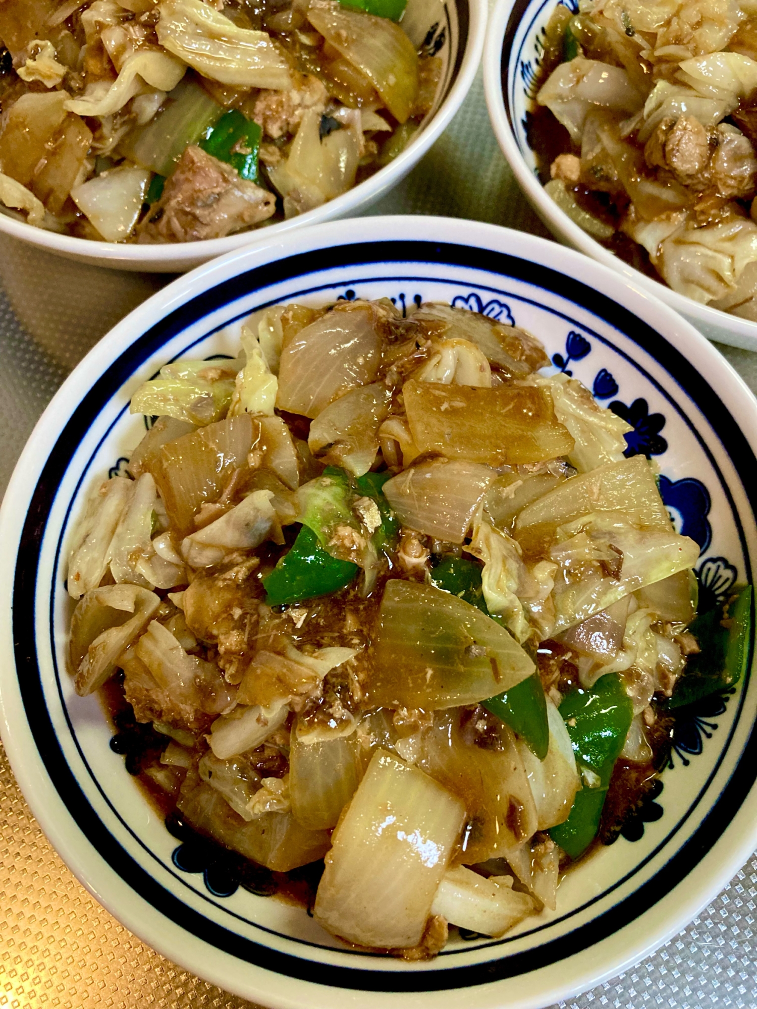 簡単美味♡鯖缶とキャベツの回鍋肉♬