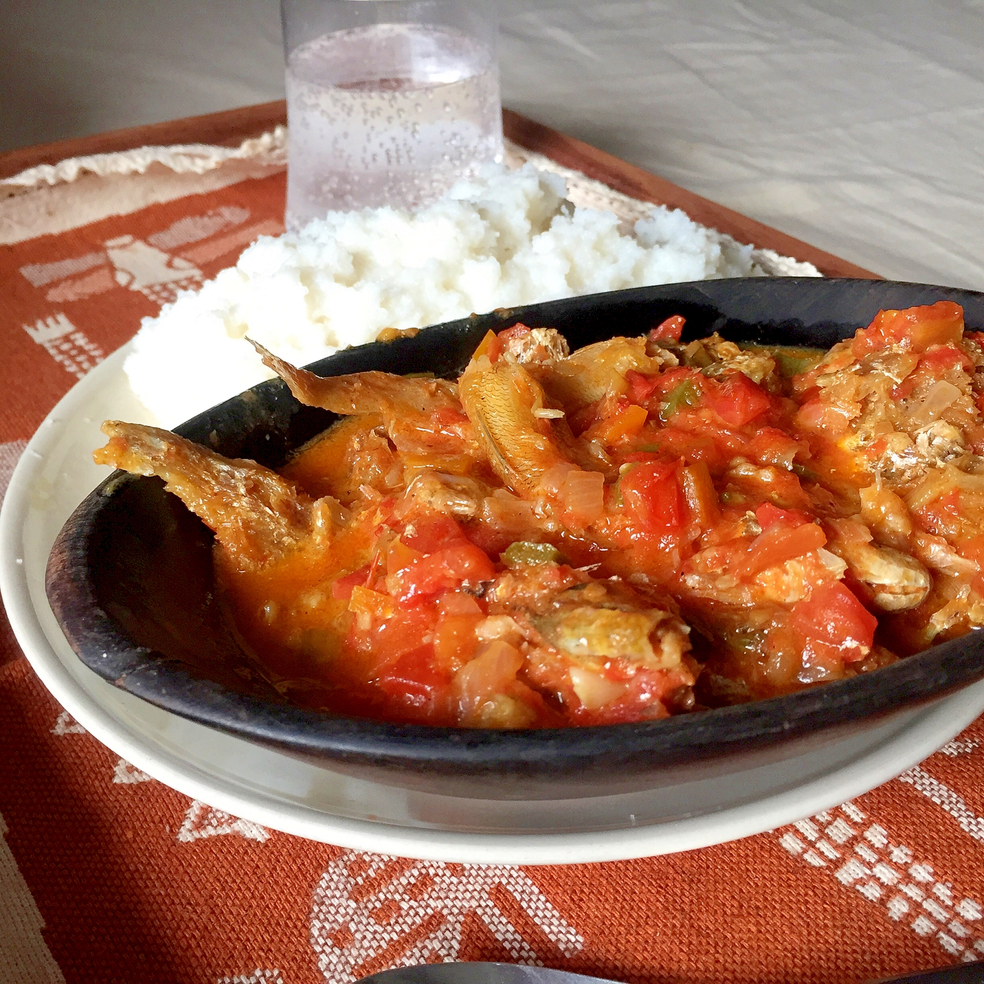 タンザニア風☆小魚のトマトソース煮「ダガー」