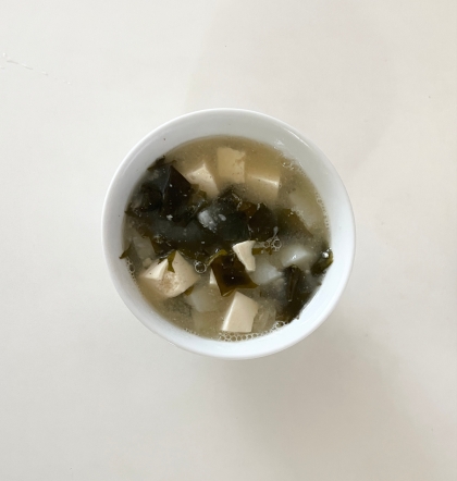 お麩と豆腐の味噌汁