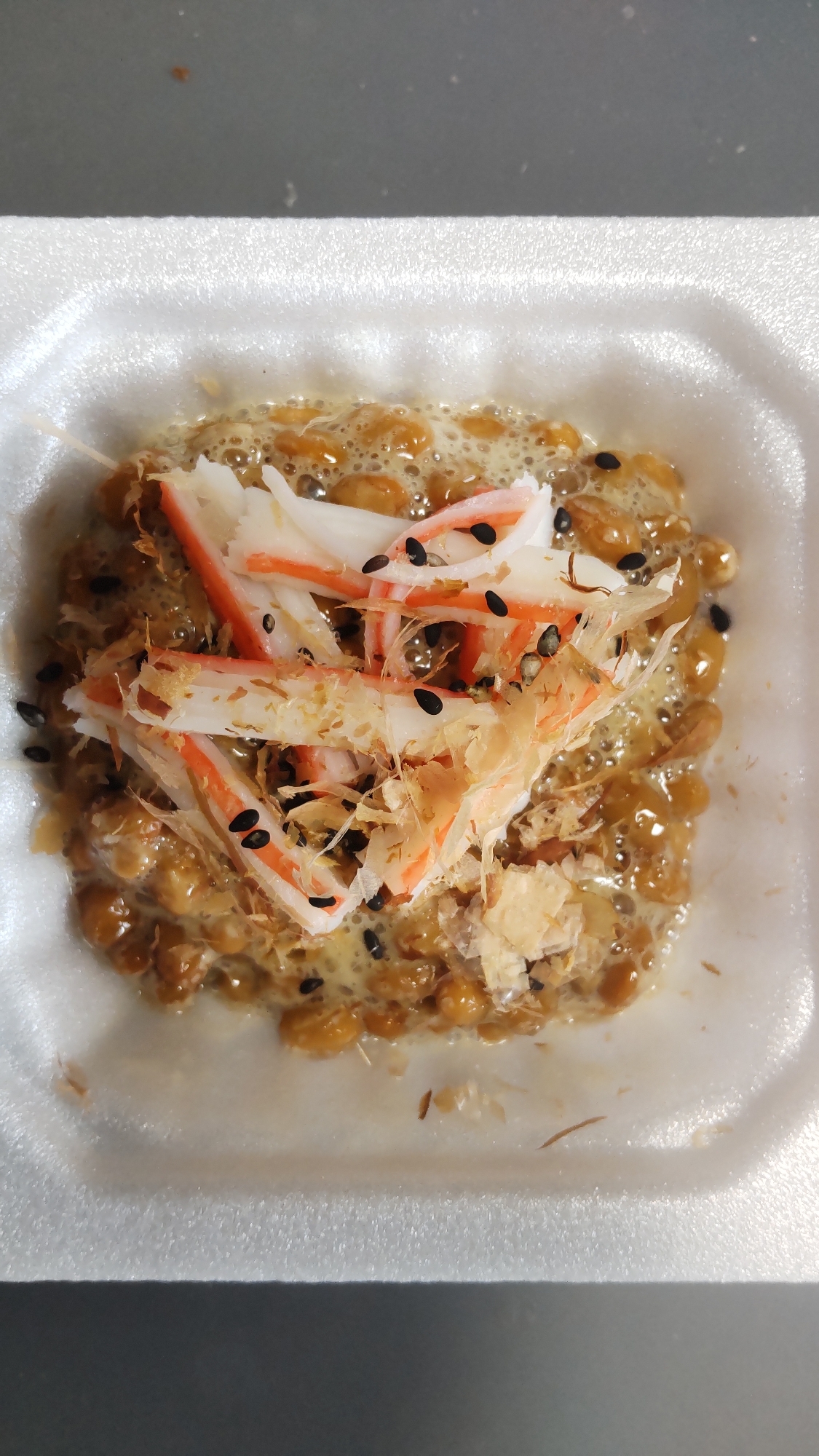 カニカマごま納豆