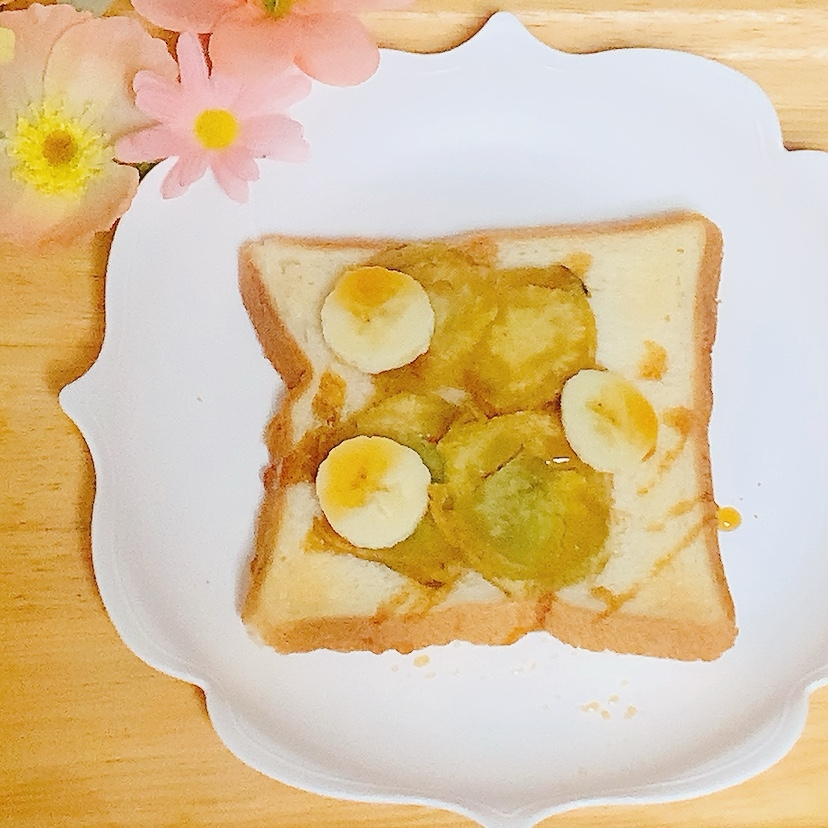 焼き芋バナナハニートーストෆ˚*