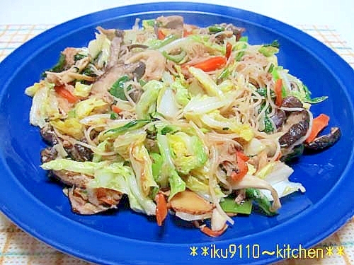 ツナ野菜きのこの焼きビーフン