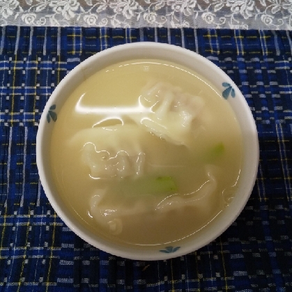 大根と水餃子のスープ