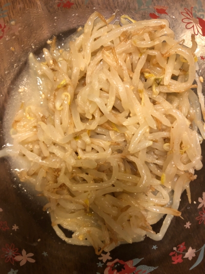 【夫婦のおつまみ】レンジで簡単！もやしのナムル